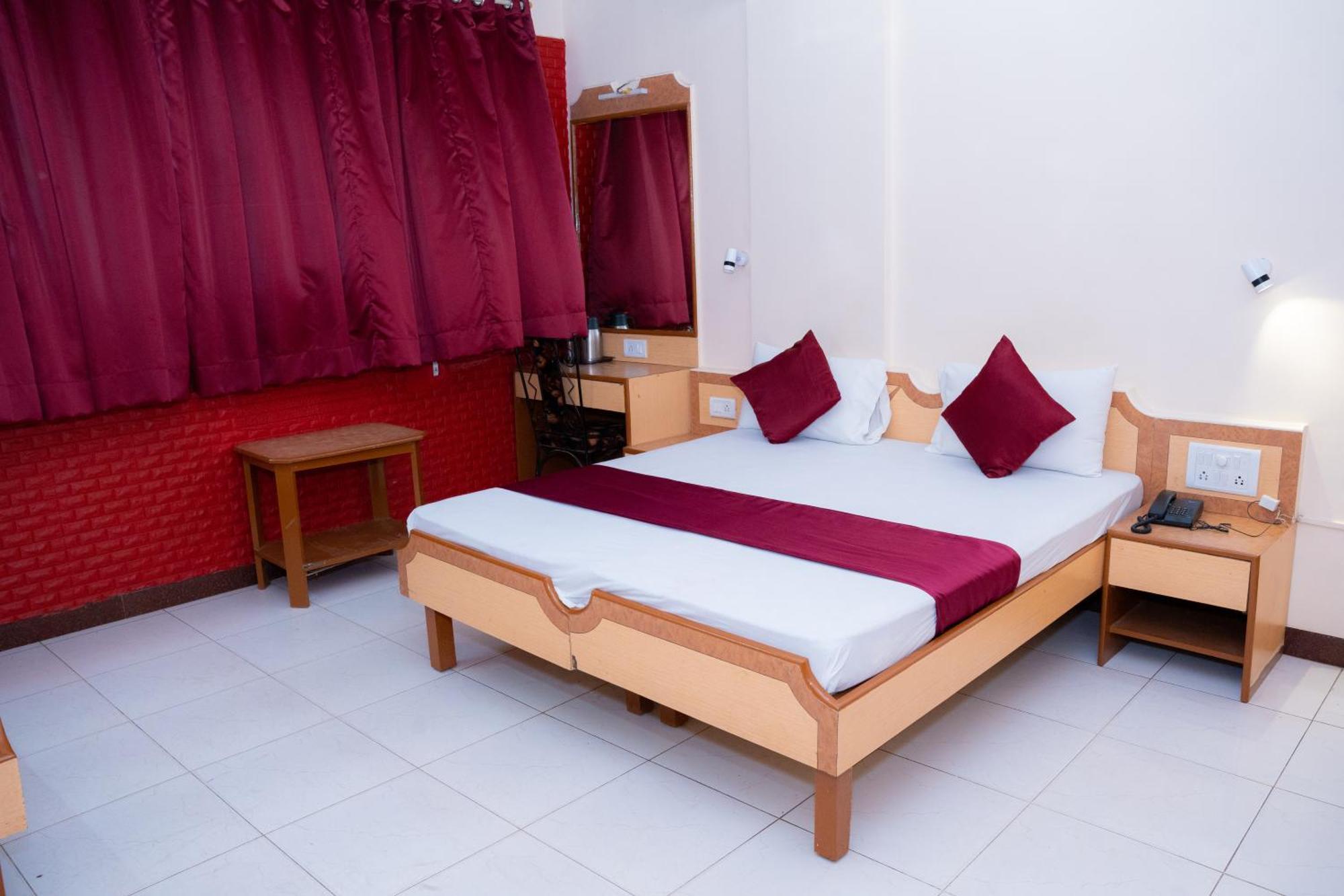 Saigal Guest House มุมไบ ภายนอก รูปภาพ